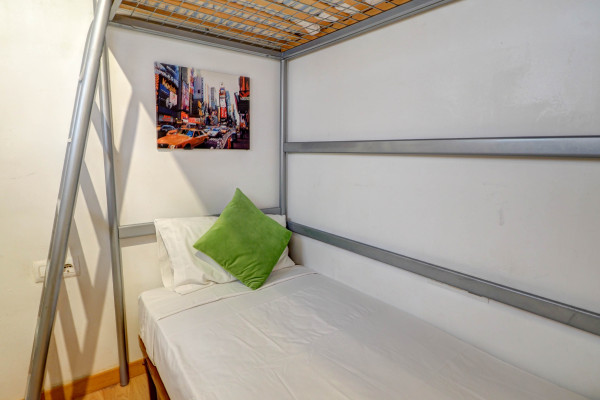 #37435 - Carmen Apartment | Holiday Rentals | Hello Homes Sitges