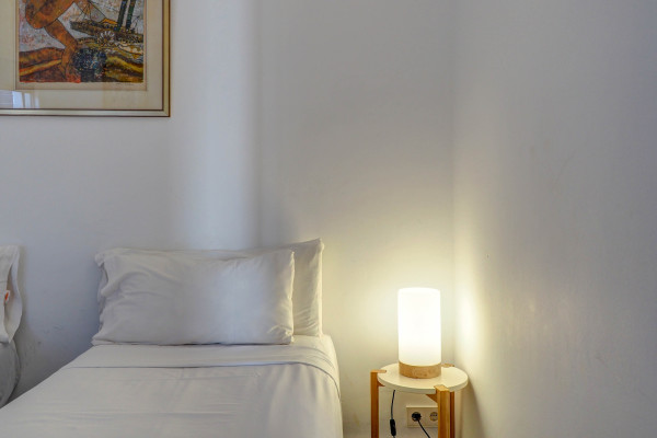 #37500 - The Lilium Apartment | Holiday Rentals | Hello Homes Sitges