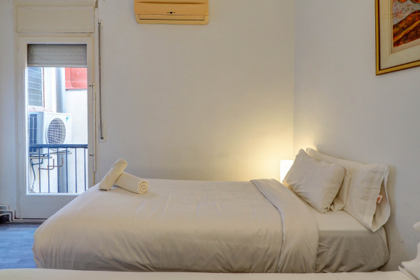 #37503 - The Lilium Apartment | Holiday Rentals | Hello Homes Sitges
