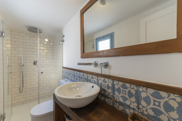 #38034 - Casa Azul | Holiday Rentals | Hello Homes Sitges
