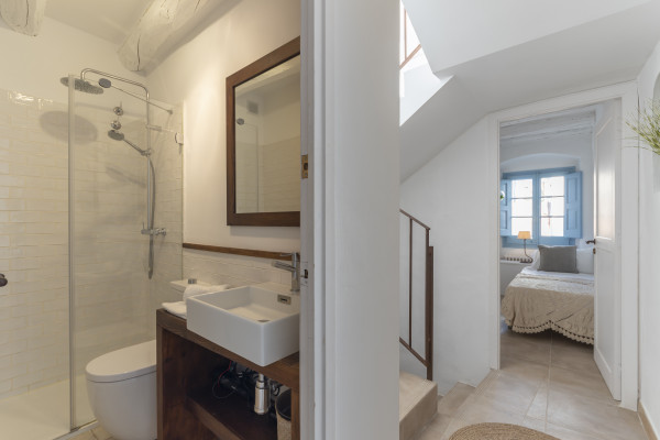 #38038 - Casa Azul | Holiday Rentals | Hello Homes Sitges