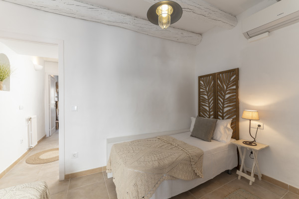 #38042 - Casa Azul | Holiday Rentals | Hello Homes Sitges