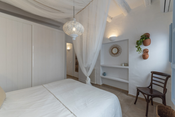 #38046 - Casa Azul | Holiday Rentals | Hello Homes Sitges