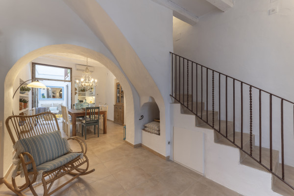 #38060 - Casa Azul | Holiday Rentals | Hello Homes Sitges