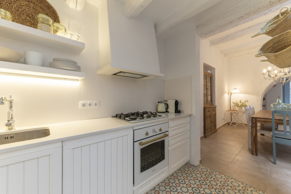 #38073 - Casa Azul | Holiday Rentals | Hello Homes Sitges