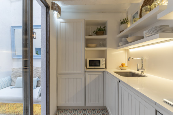 #38074 - Casa Azul | Holiday Rentals | Hello Homes Sitges
