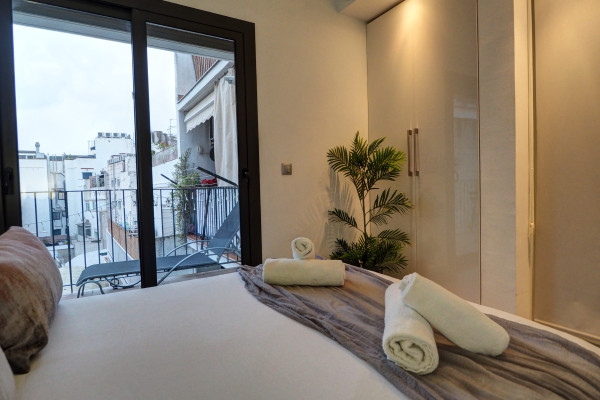 #38149 - Chic | Holiday Rentals | Hello Homes Sitges