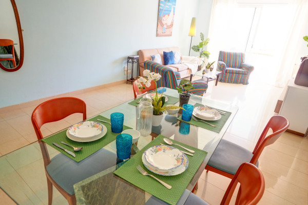 #38472 - Flip Flop Beach Apartment | Holiday Rentals | Hello Homes Sitges
