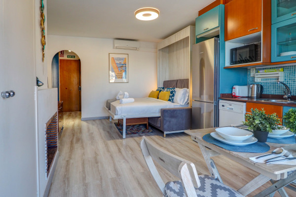 #39276 - The Beach Studio | Holiday Rentals | Hello Homes Sitges