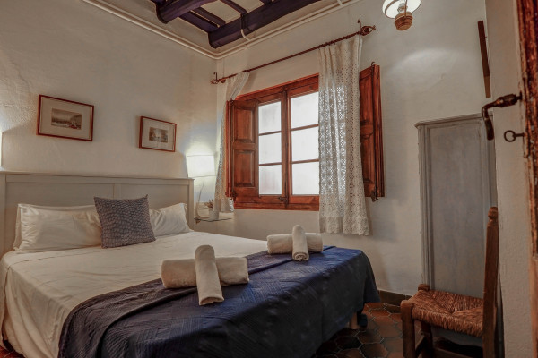 #39585 - Beach Villa Aralinn | Holiday Rentals | Hello Homes Sitges