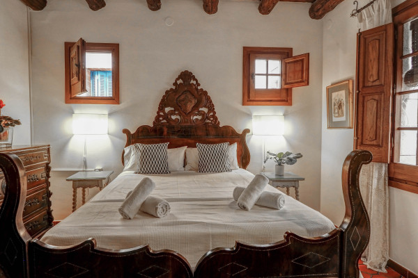 #39586 - Beach Villa Aralinn | Holiday Rentals | Hello Homes Sitges