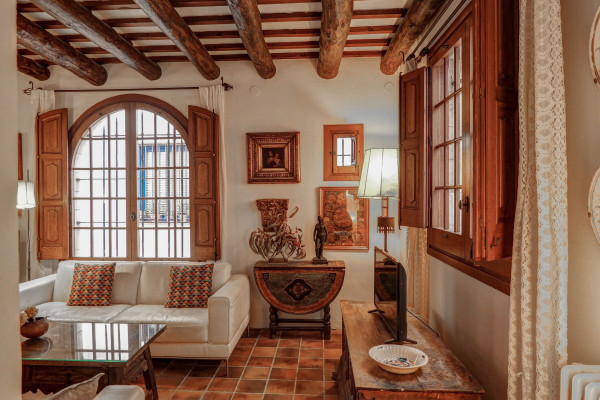 #39600 - Beach Villa Aralinn | Holiday Rentals | Hello Homes Sitges