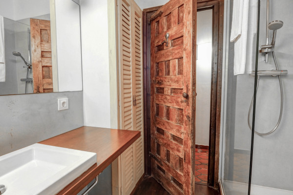 #39607 - Beach Villa Aralinn | Holiday Rentals | Hello Homes Sitges
