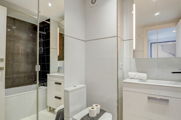 #39997 - Marina Duplex | Holiday Rentals | Hello Homes Sitges
