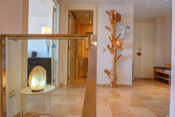#41125 - La Perla | Holiday Rentals | Hello Homes Sitges