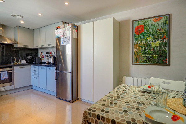 #41126 - La Perla | Holiday Rentals | Hello Homes Sitges