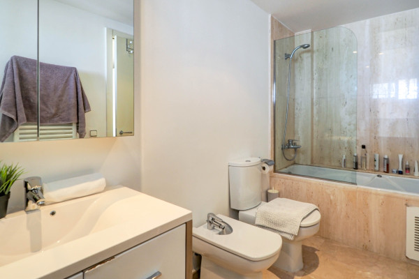 #41138 - La Perla | Holiday Rentals | Hello Homes Sitges