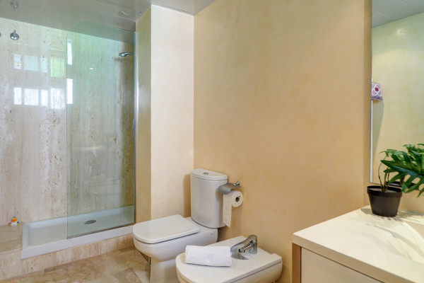 #41155 - La Perla | Holiday Rentals | Hello Homes Sitges