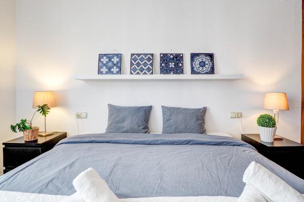#42068 - Llopart Apartment | Holiday Rentals | Hello Homes Sitges