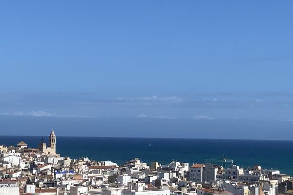 #42087 - Urban Waves | Holiday Rentals | Hello Homes Sitges