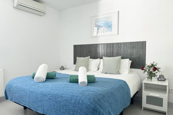 #42422 - Vistas Del Mar | Holiday Rentals | Hello Homes Sitges