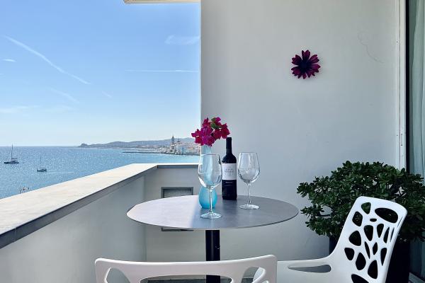 #42426 - Vistas Del Mar | Holiday Rentals | Hello Homes Sitges