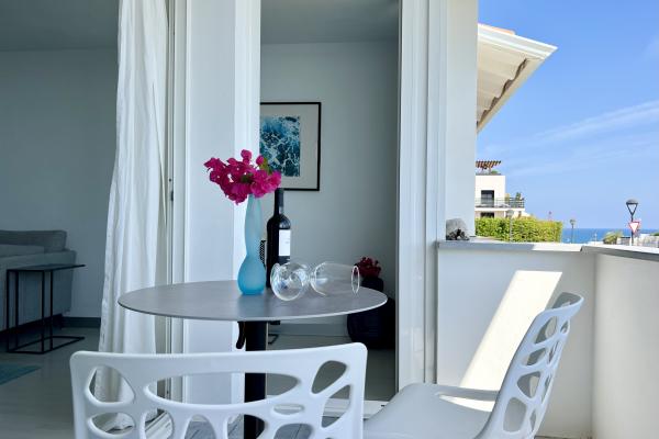 #42429 - Vistas Del Mar | Holiday Rentals | Hello Homes Sitges