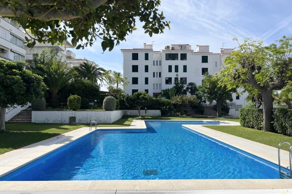 #42435 - Vistas Del Mar | Holiday Rentals | Hello Homes Sitges