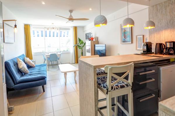 #43843 - Balcis Apartment | Holiday Rentals | Hello Homes Sitges