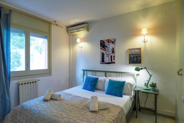 #44369 - Ocean Spirit House | Holiday Rentals | Hello Homes Sitges
