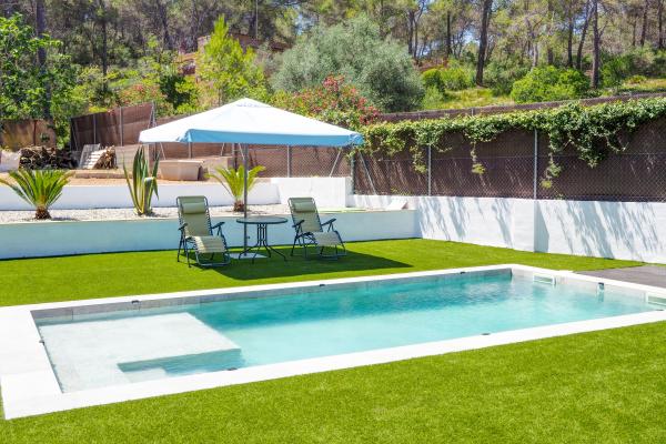 #45333 - Villa Claudia | Holiday Rentals | Hello Homes Sitges