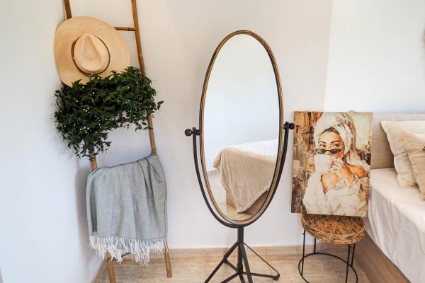 #45352 - Villa Claudia | Holiday Rentals | Hello Homes Sitges