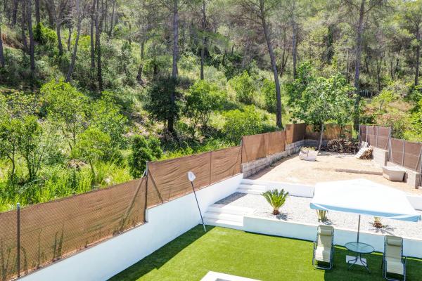 #45370 - Villa Claudia | Holiday Rentals | Hello Homes Sitges