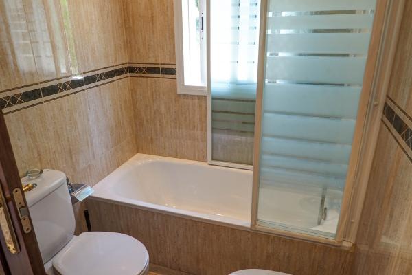 #45374 - Villa Claudia | Holiday Rentals | Hello Homes Sitges