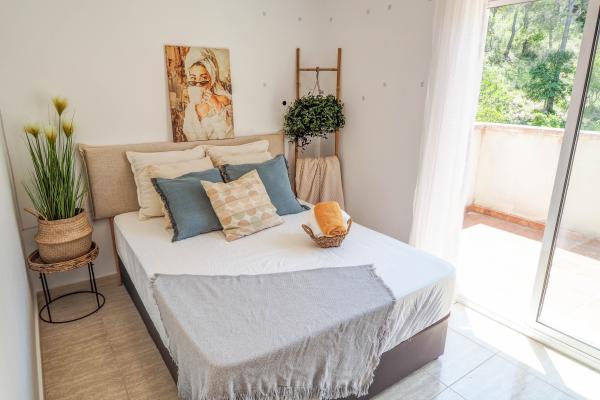 #45388 - Villa Claudia | Holiday Rentals | Hello Homes Sitges