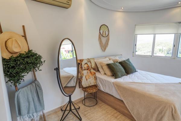 #45396 - Villa Claudia | Holiday Rentals | Hello Homes Sitges