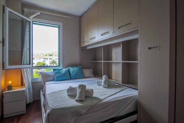 #45855 - Balmins Surf | Holiday Rentals | Hello Homes Sitges