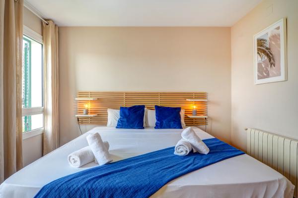 #45863 - Balmins Surf | Holiday Rentals | Hello Homes Sitges