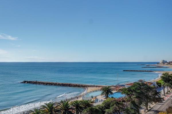 #52341 - Ocean Skyline Penthouse | Seasonal Rentals | Hello Homes Sitges