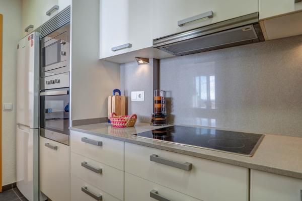 #52362 - Ocean Skyline Penthouse | Seasonal Rentals | Hello Homes Sitges