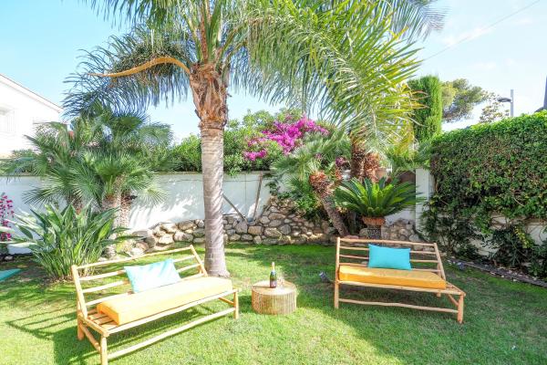 #52538 - Villa Nirvana | Holiday Rentals | Hello Homes Sitges
