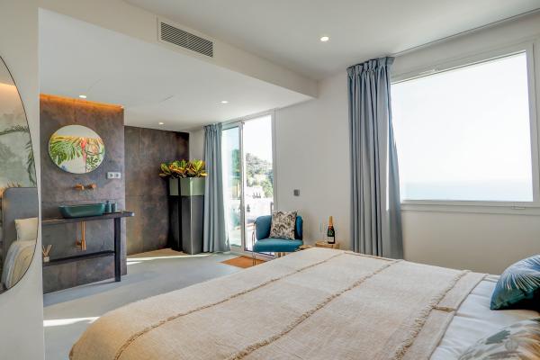 #52666 - Tropical Suite | Holiday Rentals | Hello Homes Sitges
