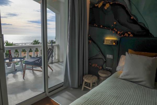#52697 - Jade Suite | Holiday Rentals | Hello Homes Sitges