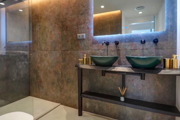 #52704 - Jade Suite | Holiday Rentals | Hello Homes Sitges
