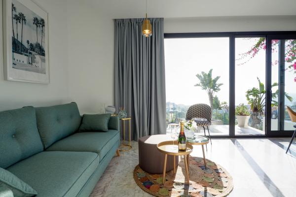 #52780 - Malvasia 1 Bedroom | Holiday Rentals | Hello Homes Sitges