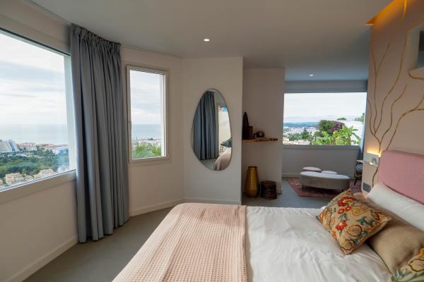 #52816 - Pink Suite | Holiday Rentals | Hello Homes Sitges