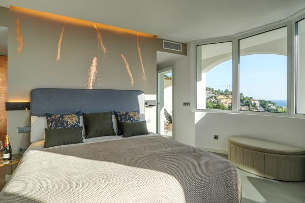 #52820 - Bronze Suite | Holiday Rentals | Hello Homes Sitges