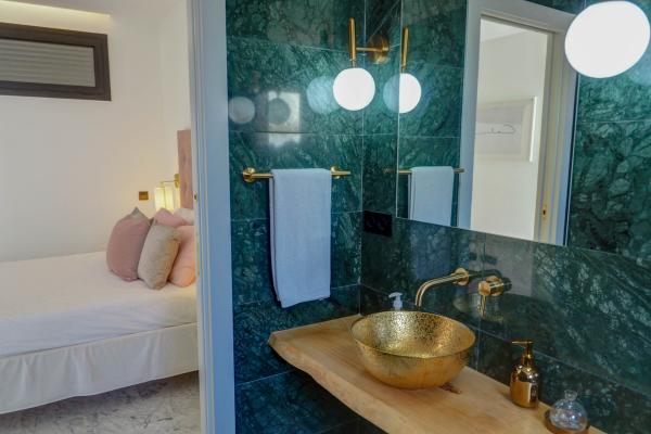 #52969 - Malvasia 1 Bedroom | Holiday Rentals | Hello Homes Sitges