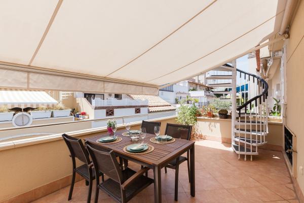 #53358 - Soul Apartment | Holiday Rentals | Hello Homes Sitges