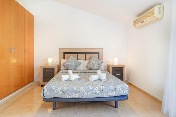 #53970 - Ribes Duplex | Holiday Rentals | Hello Homes Sitges